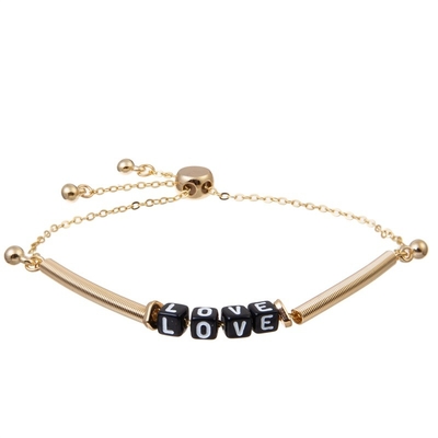 La letra de amor negra unisex de las pulseras de cadena del oro de Boho gotea con el tubo del metal ajustable