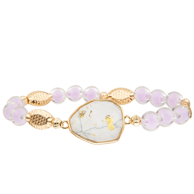 5 pulseras hechas a mano de las cuentas de cristal de los colores fijadas con oro platearon la turquesa irregular