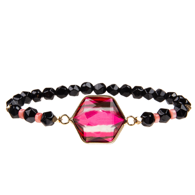 El cálculo biliar hecho a mano tallado gotea las pulseras con el cristal irregular plateado oro