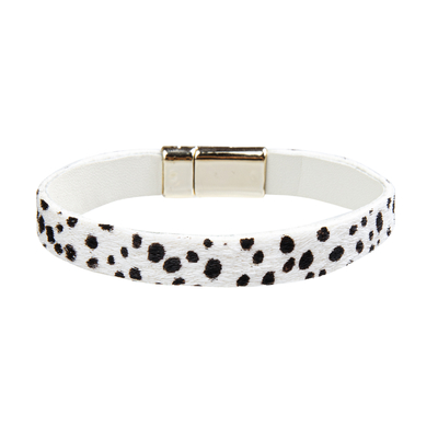 Longitud de cuero hecha a mano de la anchura el 18.5cm de la pulsera los 0.8cm del logotipo del OEM