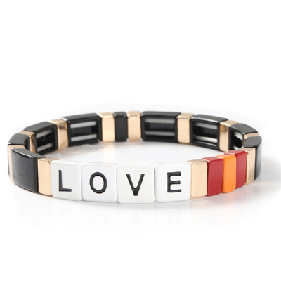 Letras de amor ajustables de la pulsera de la teja del esmalte del arco iris para el regalo