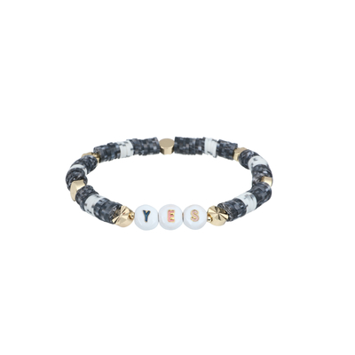 Polímero Clay Custom Letter Bead Bracelets 100 hecho a mano con los agujeros de 2m m