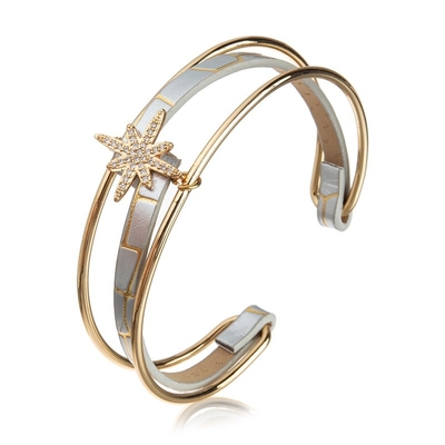 Mano del encanto de la estrella del oro del Zircon - puño abierto tejido del brazalete de cuero para la mujer