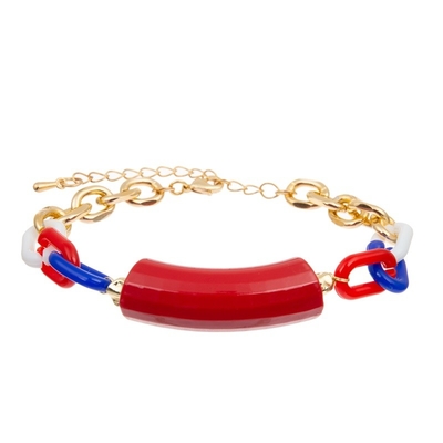 La barra de bambú gotea la pulsera hecha a mano de la cadena del oro colorida para el Día de la Independencia
