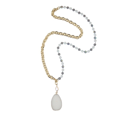 La curación pendiente de Druzy de la piedra preciosa natural gotea el collar 8m m con la cadena del oro