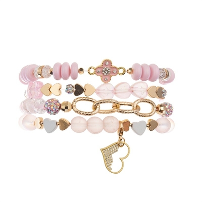 Pulsera moldeada delicada elegante de la muchacha del rosa fijada con el colgante del corazón del oro